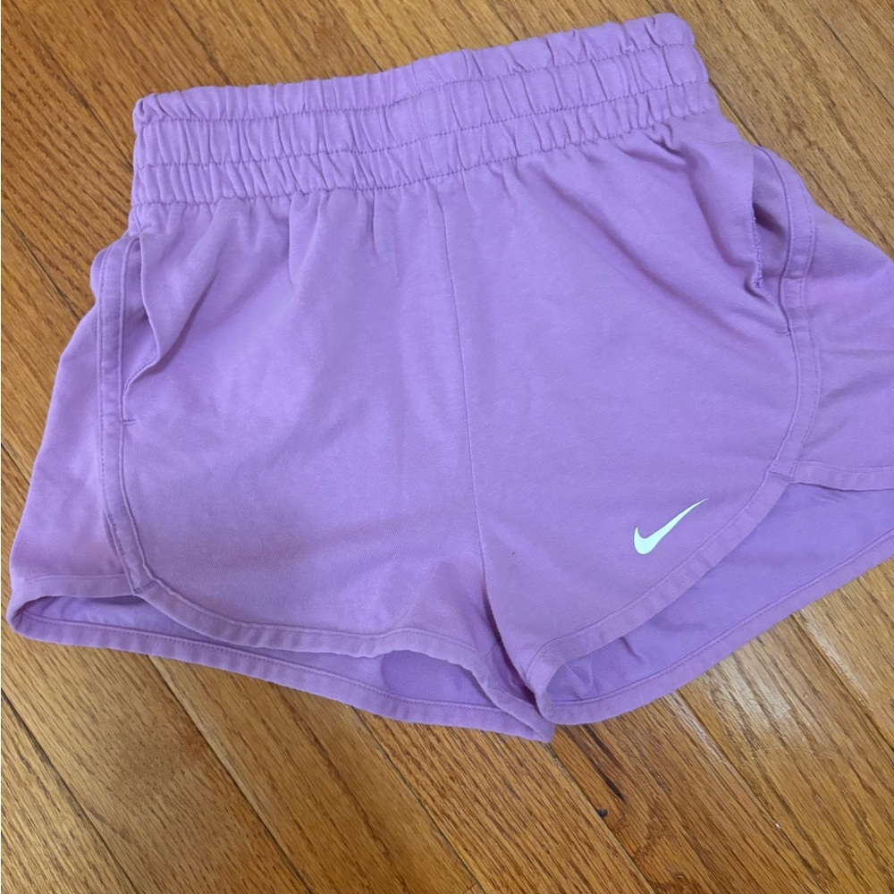 Nike girls lavender  Athletic Shorts